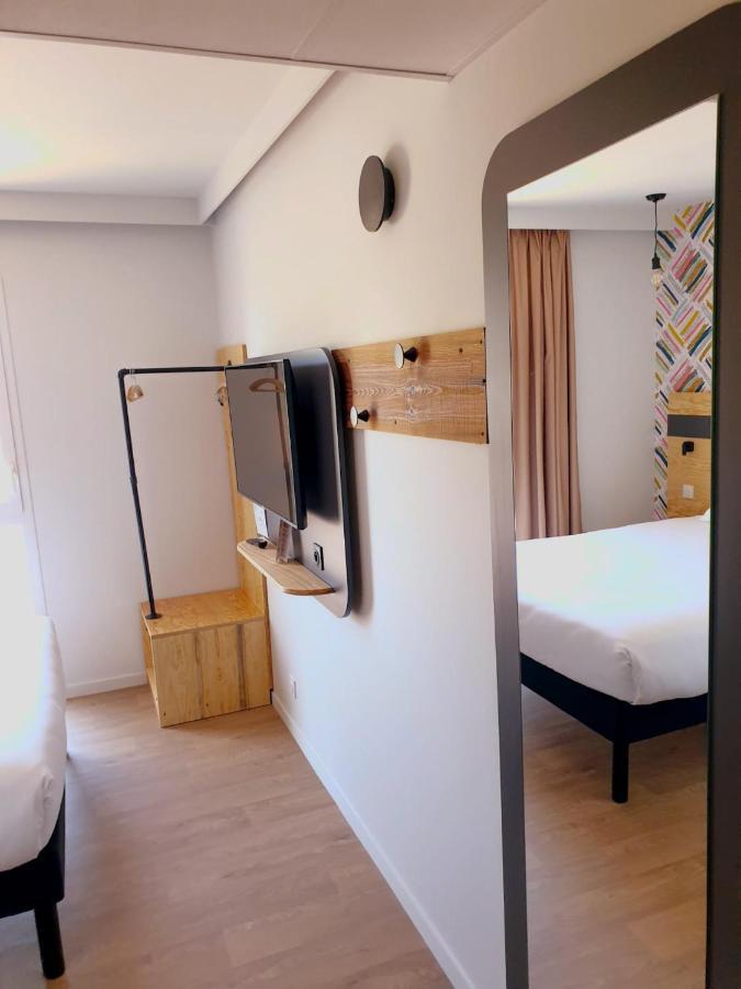 Greet Hotel Castets Coeur Des Landes Екстер'єр фото