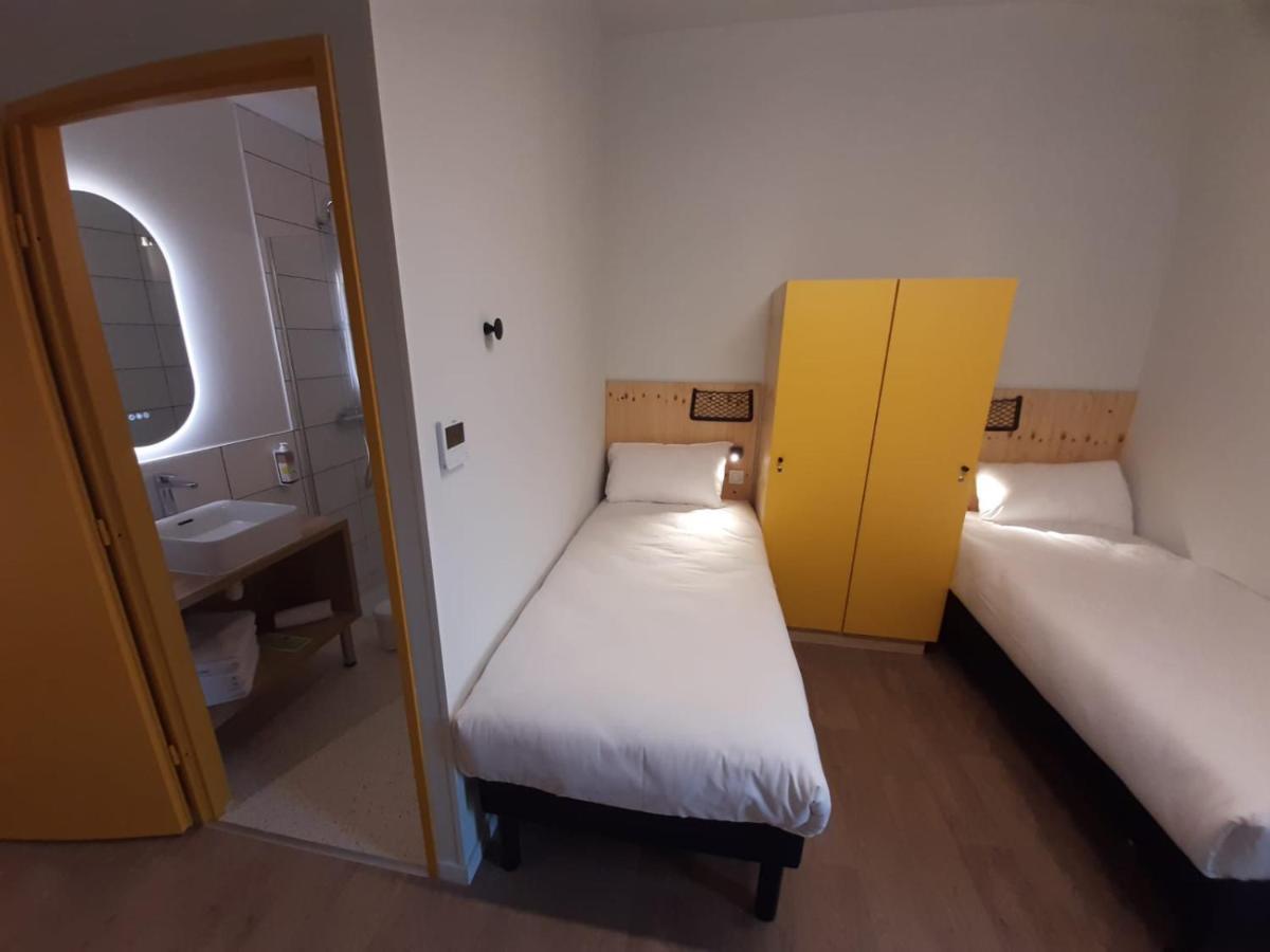 Greet Hotel Castets Coeur Des Landes Екстер'єр фото