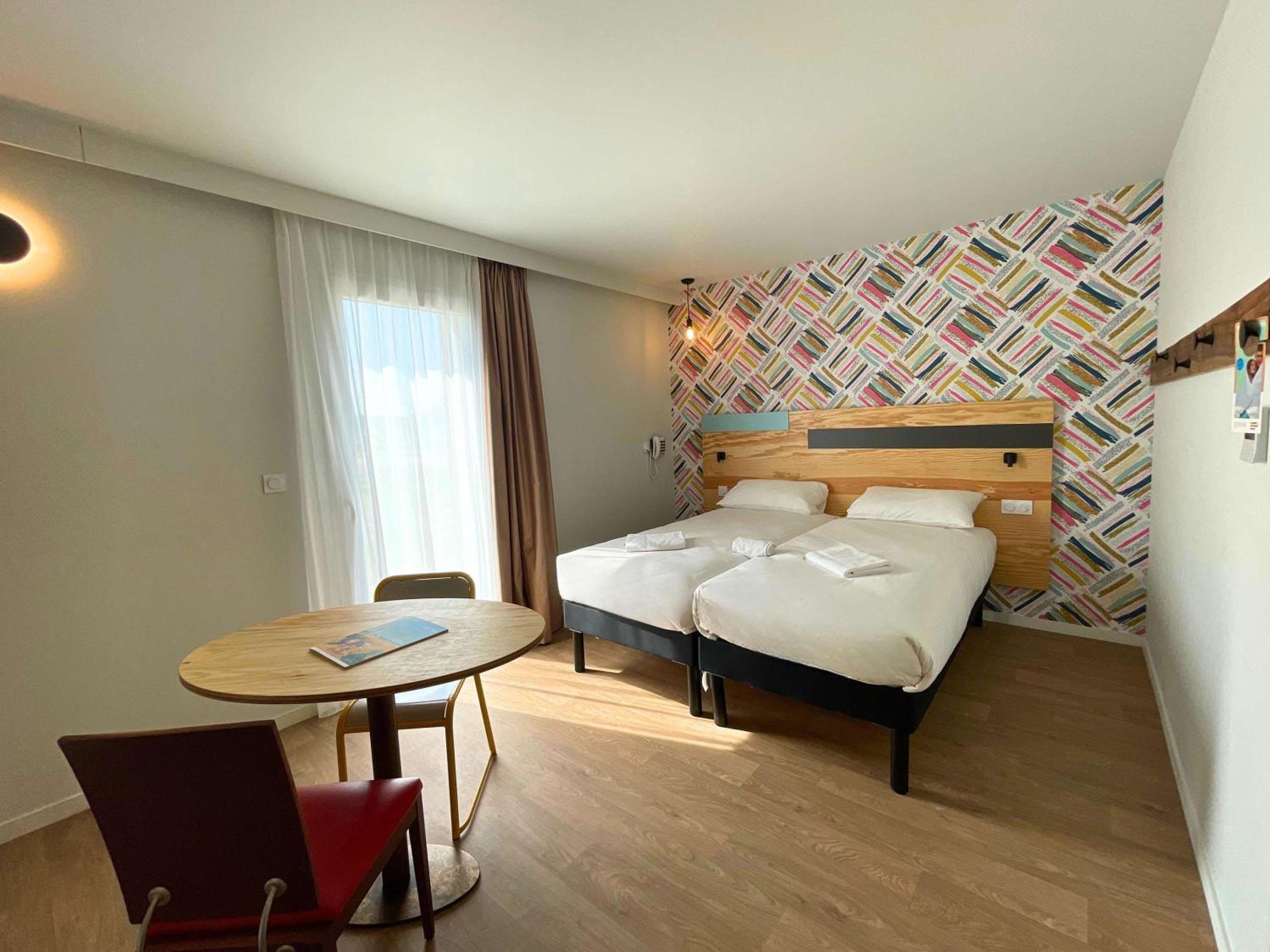 Greet Hotel Castets Coeur Des Landes Екстер'єр фото